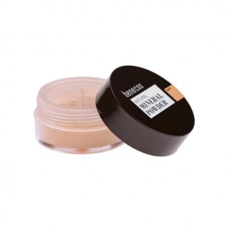 Natural loose mineral powder sand van Benecos