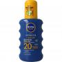 Sun protect & hydrate zonnespray SPF20 van Nivea
