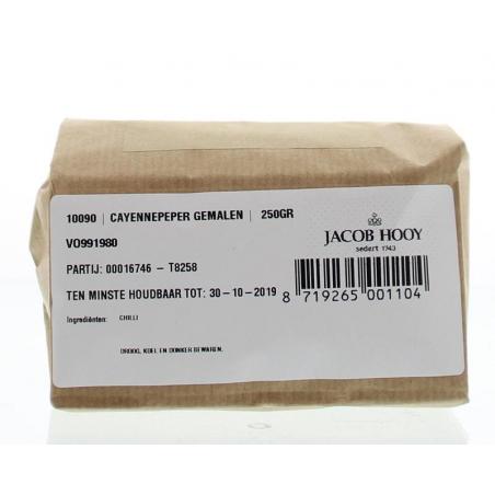 Cayennepeper gemalen van Jacob Hooy