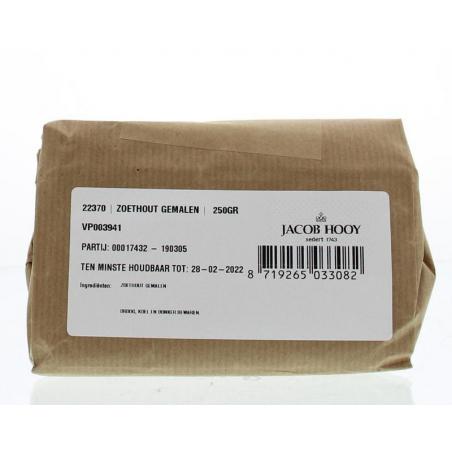 Zoethout ongeschild gemalen van Jacob Hooy