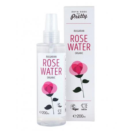 Organic rose water van Zoya Goes Pretty