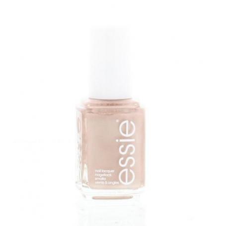 82 Buy me a cameo van Essie