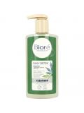 Daily detox cleanser van Biore