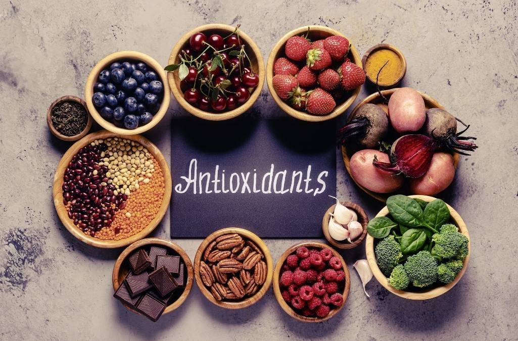Wat zijn antioxidanten? Uitleg en voorbeelden in voeding 